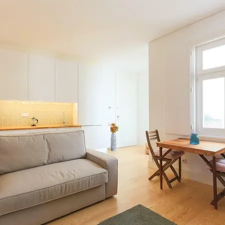 Superb Flat In Cathedral With River View Apartment *